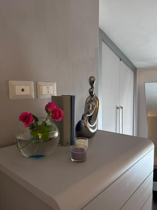 Elegante Appartamento Privato In Palazzo Storico Del XVIII - Pieno Centro Nicosia Exterior foto