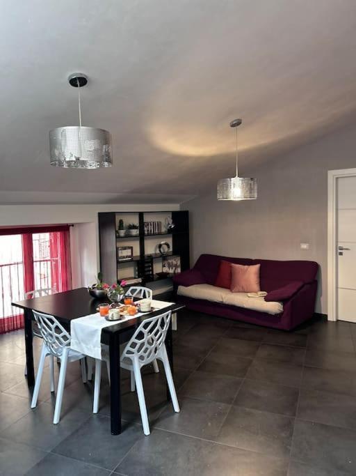 Elegante Appartamento Privato In Palazzo Storico Del XVIII - Pieno Centro Nicosia Exterior foto